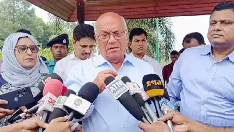 মুক্তিযোদ্ধাদের তালিকা সংস্কার করা হবে: মুক্তিযুদ্ধ বিষয়ক উপদেষ্টা