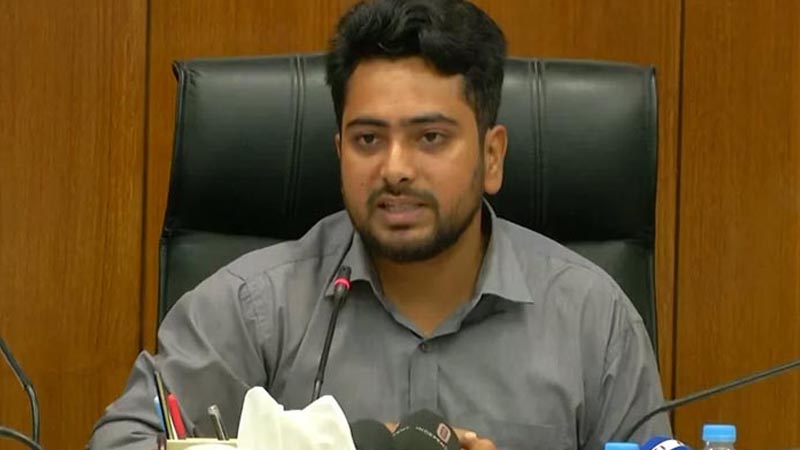 স্যার ডাকতে নিষেধ করলেন তথ্য উপদেষ্টা নাহিদ