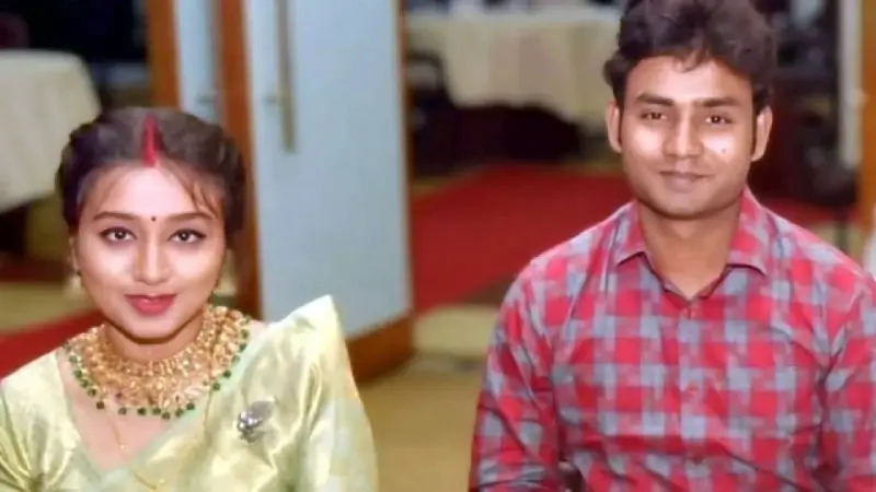 ঠিক কী ঘটেছিল দাম্পত্য জীবনে, আরও অজানা তথ্য দিলেন এএসপি পলাশের স্ত্রী ঠিক কী ঘটেছিল দাম্পত্য জীবনে, আরও অজানা তথ্য দিলেন এএসপি পলাশের স্ত্রী