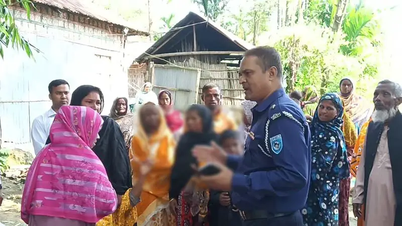 জমি নিয়ে দ্বন্দ্ব: কোদালের আঘাতে কৃষক নিহত জমি নিয়ে দ্বন্দ্ব: কোদালের আঘাতে কৃষক নিহত