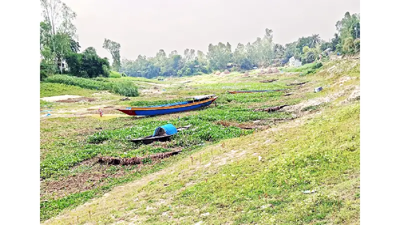 মোহনপুরে দহকুলা নদী এখন মরা খাল
