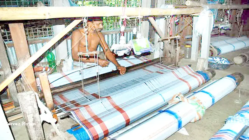 অস্তিত্ব সঙ্কটে রুহিতপুরের ঐতিহ্যবাহী তাঁতশিল্প অস্তিত্ব সঙ্কটে রুহিতপুরের ঐতিহ্যবাহী তাঁতশিল্প