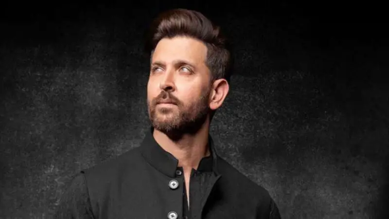 হৃতিক রোশনকে ‘তোতলামো’ কাটাতে প্রতিদিন কী কঠিন অনুশীলন করতে হতো? হৃতিক রোশনকে ‘তোতলামো’ কাটাতে প্রতিদিন কী কঠিন অনুশীলন করতে হতো?