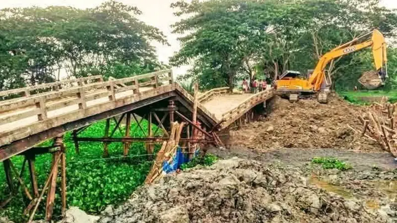 অবশেষে কারণ ছাড়াই নরবড়ে সেতু ভেঙ্গে পরেছে অবশেষে কারণ ছাড়াই নরবড়ে সেতু ভেঙ্গে পরেছে