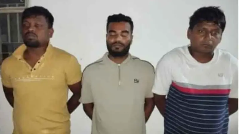 নরসিংদীতে সাবেক সেনা কর্মকর্তার উপর হামলার ঘটনায় ৩ ছাত্রদল নেতা গ্রেপ্তার নরসিংদীতে সাবেক সেনা কর্মকর্তার উপর হামলার ঘটনায় ৩ ছাত্রদল নেতা গ্রেপ্তার