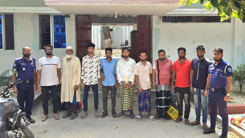 চাটখিল পৌর মেয়রের ক্যাশিয়ার সহ ওয়ারেন্ট ভুক্ত ৯ আসামী গ্রেফতার চাটখিল পৌর মেয়রের ক্যাশিয়ার সহ ওয়ারেন্ট ভুক্ত ৯ আসামী গ্রেফতার