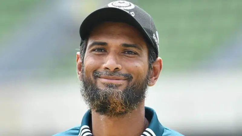 ব্যর্থ মাহমুদউল্লাহকে ‘মুরুব্বি মুরুব্বি উঁহু’ বলে ট্রল ব্যর্থ মাহমুদউল্লাহকে ‘মুরুব্বি মুরুব্বি উঁহু’ বলে ট্রল