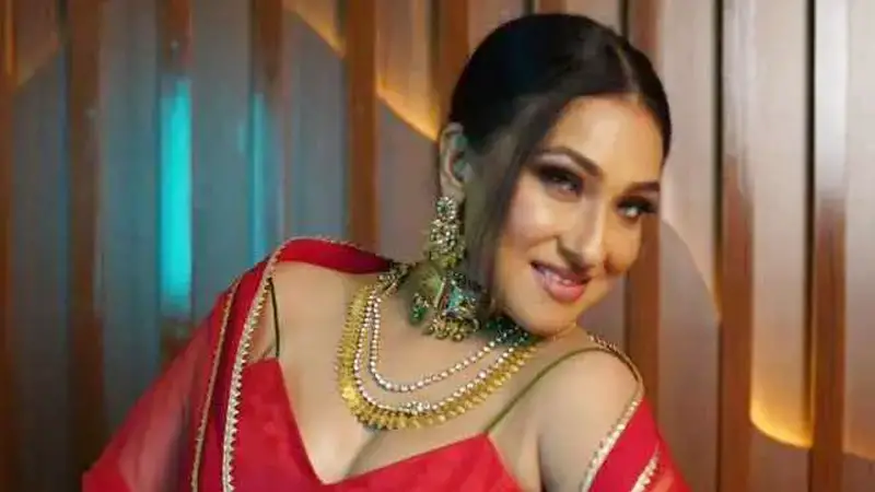 দেহদান করে দুশ্চিন্তায় ঋতুপর্ণা দেহদান করে দুশ্চিন্তায় ঋতুপর্ণা
