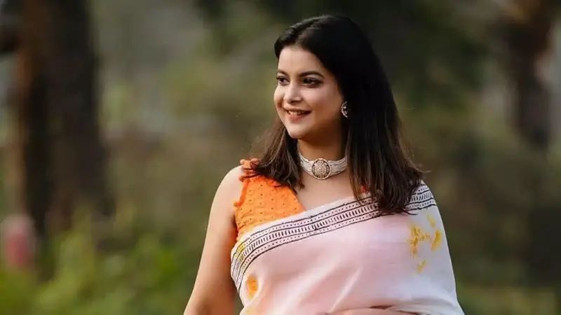 নিজের বয়স নিয়ে যে মন্তব্য করলেন শবনম ফারিয়া নিজের বয়স নিয়ে যে মন্তব্য করলেন শবনম ফারিয়া