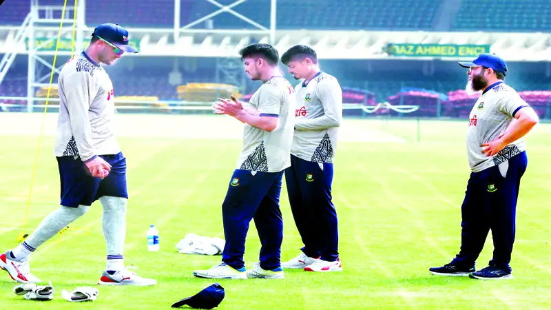স্পিনারদের নিয়ে পার্থক্য গড়তে চান মুশতাক স্পিনারদের নিয়ে পার্থক্য গড়তে চান মুশতাক