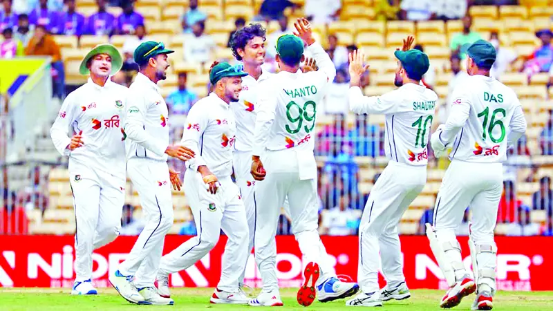 হাসানের হাসি থামিয়ে অশ্বিন-জাদেজার রেকর্ড হাসানের হাসি থামিয়ে অশ্বিন-জাদেজার রেকর্ড