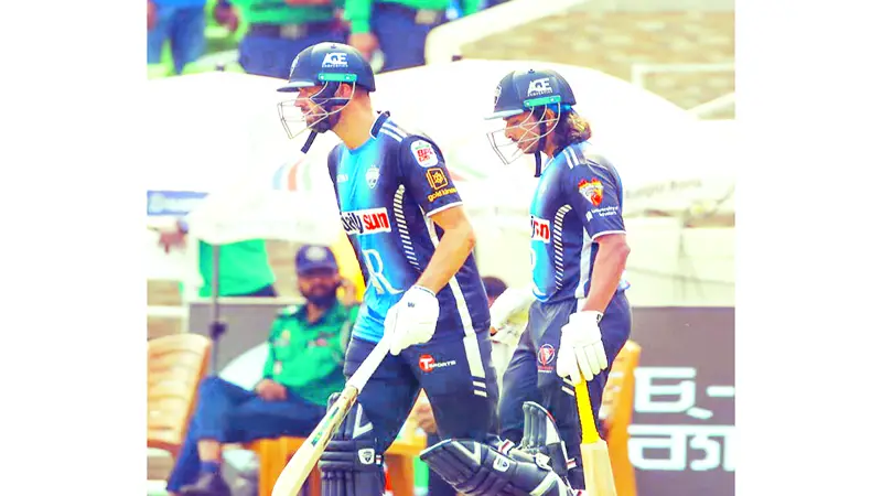রংপুর রাইডার্সের অবিশ্বাস্য পতন রংপুর রাইডার্সের অবিশ্বাস্য পতন