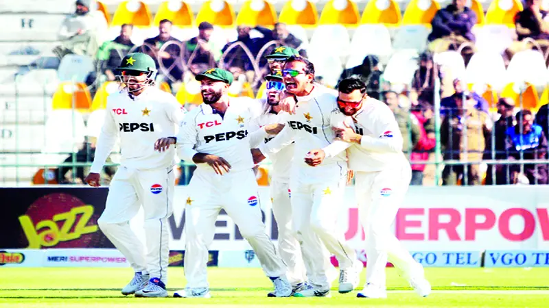 নুমানের ইতিহাস গড়া হ্যাটট্রিক নুমানের ইতিহাস গড়া হ্যাটট্রিক