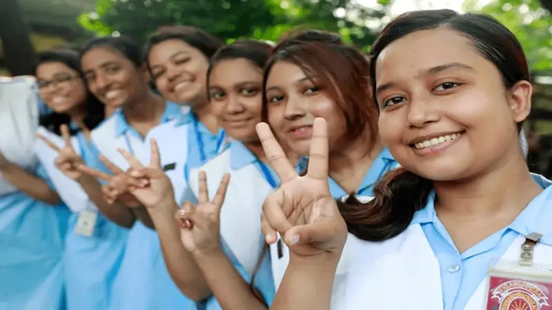 সুখবর, বৃত্তি পেলেন সাড়ে ৬ হাজার শিক্ষার্থী সুখবর, বৃত্তি পেলেন সাড়ে ৬ হাজার শিক্ষার্থী