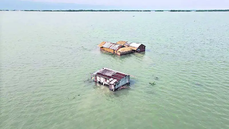 সুনামগঞ্জে আবারও সুরমা নদীর পানি বিপদসীমার ওপরে সুনামগঞ্জে আবারও সুরমা নদীর পানি বিপদসীমার ওপরে