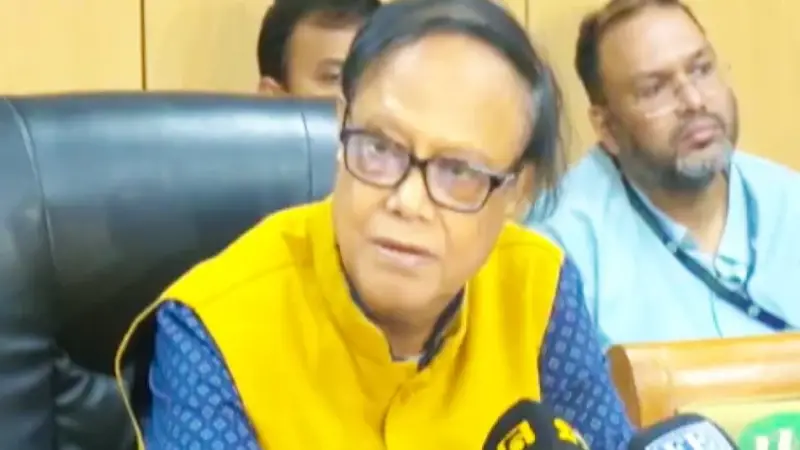 ব্যাংক থেকে গ্রাহকদের টাকা পাওয়ার নিশ্চয়তা দিলেন গভর্নর ব্যাংক থেকে গ্রাহকদের টাকা পাওয়ার নিশ্চয়তা দিলেন গভর্নর