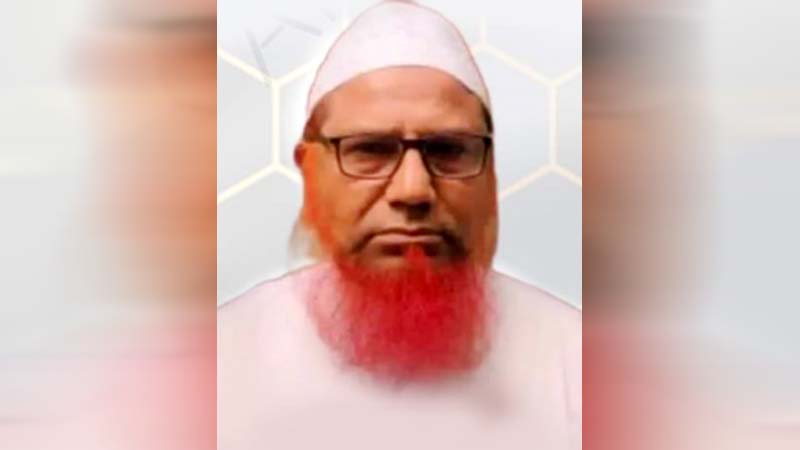 তিনি একই সঙ্গে চেয়ারম্যান ও মাদ্রাসা শিক্ষক, বেতন-ভাতা পান দুই জায়গা থেকেই তিনি একই সঙ্গে চেয়ারম্যান ও মাদ্রাসা শিক্ষক, বেতন-ভাতা পান দুই জায়গা থেকেই