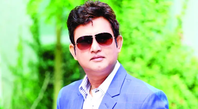 অভিনয়ের তিন দশক পেরিয়ে আমিন খান অভিনয়ের তিন দশক পেরিয়ে আমিন খান