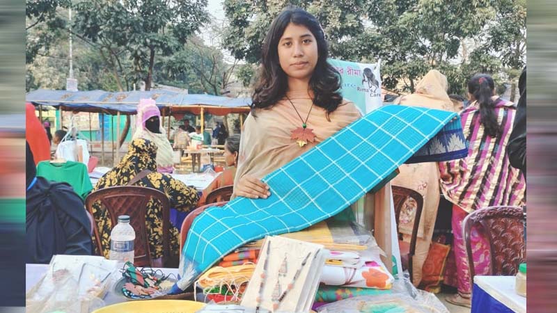 তিনশ উদ্যোক্তার টাকা কার পকেটে? তিনশ উদ্যোক্তার টাকা কার পকেটে?