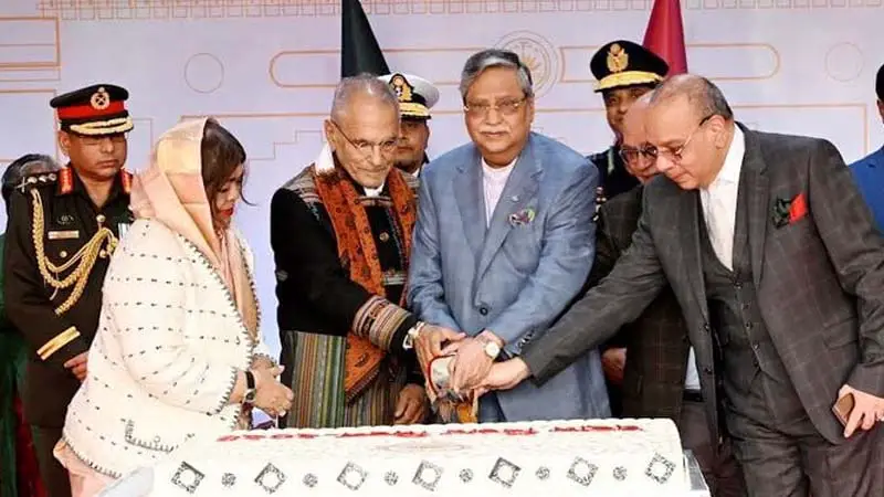 নির্বাচনে আওয়ামী লীগ প্রসঙ্গে যা বললেন ইসি ও নেতারা নির্বাচনে আওয়ামী লীগ প্রসঙ্গে যা বললেন ইসি ও নেতারা