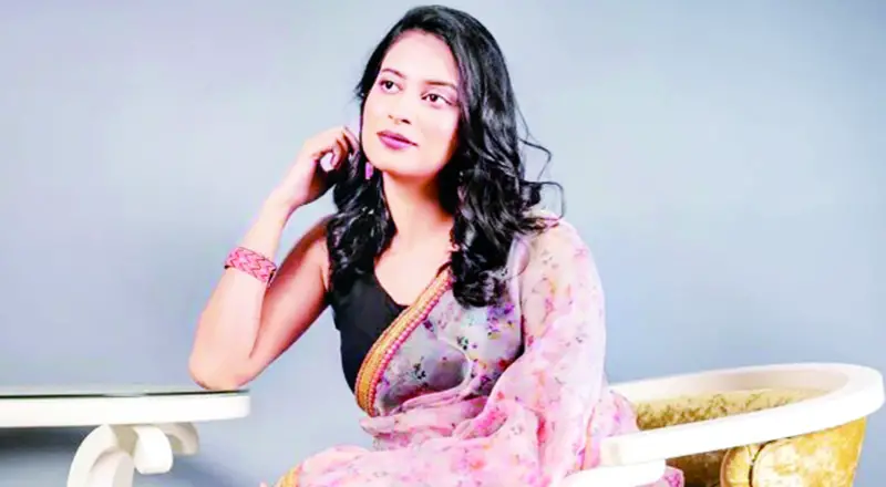 প্রতারণার কবলে সংগীতশিল্পী সুনিধি নায়েক প্রতারণার কবলে সংগীতশিল্পী সুনিধি নায়েক