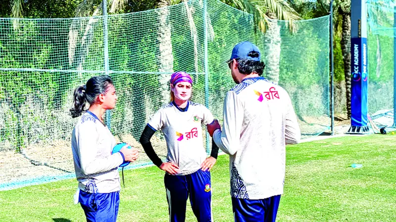 বাংলাদেশের মেয়েদের সামনে আজ ইংল্যান্ড বাংলাদেশের মেয়েদের সামনে আজ ইংল্যান্ড