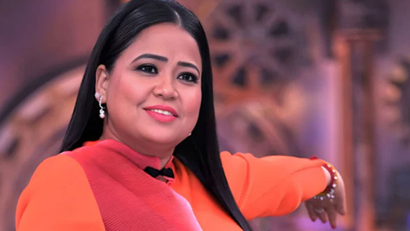 মা ছিলেন কাজের মহিলা, মেয়ে এখন কোটিপতি মা ছিলেন কাজের মহিলা, মেয়ে এখন কোটিপতি