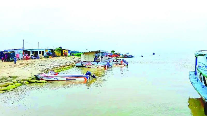 ঢাকার পাশেই মিনি কক্সবাজার ঢাকার পাশেই মিনি কক্সবাজার