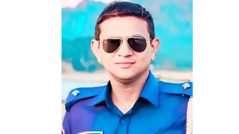 ময়মনসিংহ: ১৯ দিনেই প্রত্যাহার কোতোয়ালি মডেল থানার ওসি ফিরোজ হোসেন ময়মনসিংহ: ১৯ দিনেই প্রত্যাহার কোতোয়ালি মডেল থানার ওসি ফিরোজ হোসেন