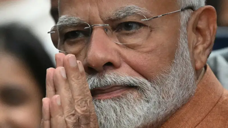 কানাডায় মন্দিরে হামলা: নিন্দা মোদীর কানাডায় মন্দিরে হামলা: নিন্দা মোদীর