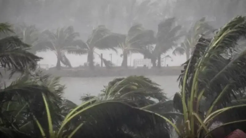 ৬০ কিমি বেগে ঝড়ের আশঙ্কা