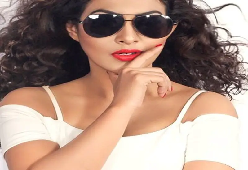 জীবনসঙ্গী হিসেবে ধার্মিক ছেলেকে বেছে নিবেন প্রিয়াঙ্কা জীবনসঙ্গী হিসেবে ধার্মিক ছেলেকে বেছে নিবেন প্রিয়াঙ্কা