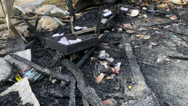 আবু সাঈদের ‘স্বপ্ন’ আগুনে পুড়ে ছাই: ক্ষয়ক্ষতির পরিমান ৫ লাখ টাকা আবু সাঈদের ‘স্বপ্ন’ আগুনে পুড়ে ছাই: ক্ষয়ক্ষতির পরিমান ৫ লাখ টাকা