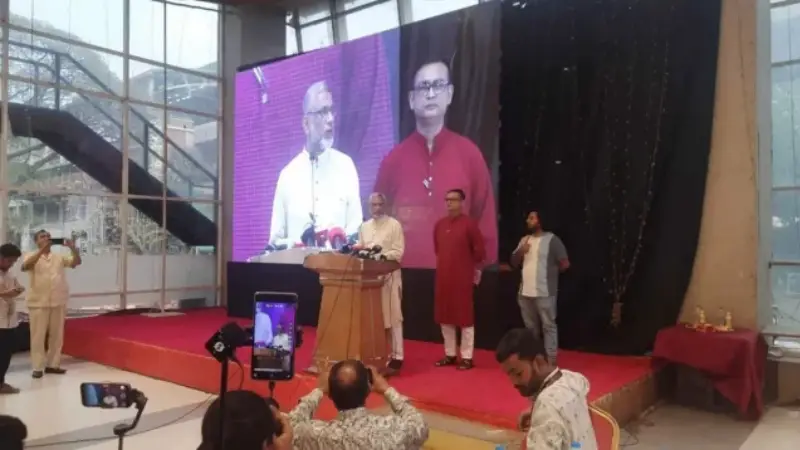 আত্মপ্রকাশ করলো সাবেক সেনা কর্মকর্তা-আমলাদের ‘জনতার দল’ আত্মপ্রকাশ করলো সাবেক সেনা কর্মকর্তা-আমলাদের ‘জনতার দল’
