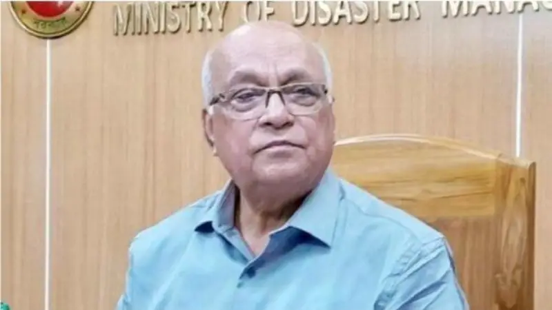 মুক্তিযোদ্ধা না হয়েও সুবিধা নেয়া জাতির সাথে প্রতারণা: উপদেষ্টা ফারুক মুক্তিযোদ্ধা না হয়েও সুবিধা নেয়া জাতির সাথে প্রতারণা: উপদেষ্টা ফারুক