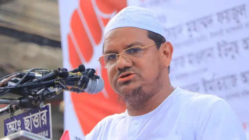 ভারত খাদ্য বন্ধ করলে আমরা প্রত্যেকে কৃষক হয়ে যাবো, আমি নিজে কৃষক হবো-পীর চরমোনাই ভারত খাদ্য বন্ধ করলে আমরা প্রত্যেকে কৃষক হয়ে যাবো, আমি নিজে কৃষক হবো-পীর চরমোনাই