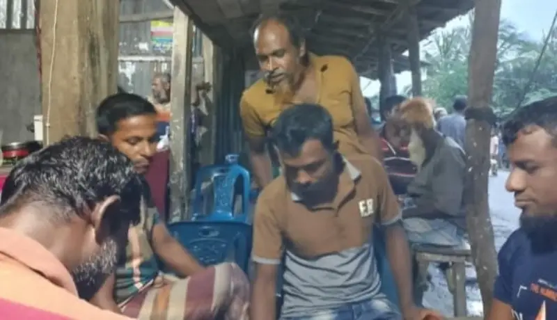 সুন্দরবনে তিন মাসের নিষেধাজ্ঞা, বেকার হয়ে পড়েছেন হাজারো জেলে ও বাওয়ালি সুন্দরবনে তিন মাসের নিষেধাজ্ঞা, বেকার হয়ে পড়েছেন হাজারো জেলে ও বাওয়ালি