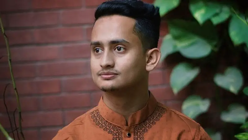 খুনি হাসিনা নেতাকর্মীদের বিপদের মুখে ফেলে পালিয়ে গেছে খুনি হাসিনা নেতাকর্মীদের বিপদের মুখে ফেলে পালিয়ে গেছে