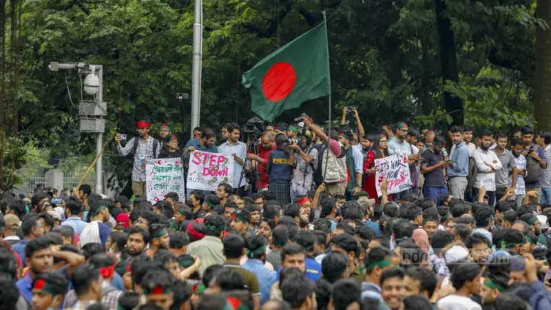 ঢাকা মেডিকেলে গণঅভ্যুত্থানে শহীদ হওয়া ৬টি অশনাক্তকৃত লাশ ঢাকা মেডিকেলে গণঅভ্যুত্থানে শহীদ হওয়া ৬টি অশনাক্তকৃত লাশ