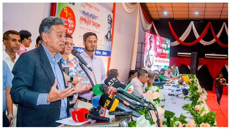 দেশে বিভিন্ন ধরনের রাজনৈতিক খেলাধুলা চলছে : আমীর খসরু দেশে বিভিন্ন ধরনের রাজনৈতিক খেলাধুলা চলছে : আমীর খসরু