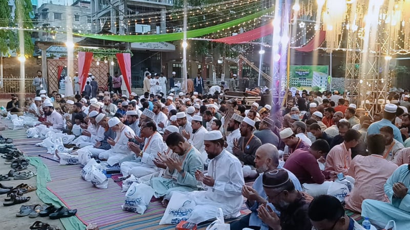 ফেনীর ফালাহিয়া মাদরাসায় প্রাক্তন শিক্ষার্থীদের আনন্দময় মেলবন্ধন