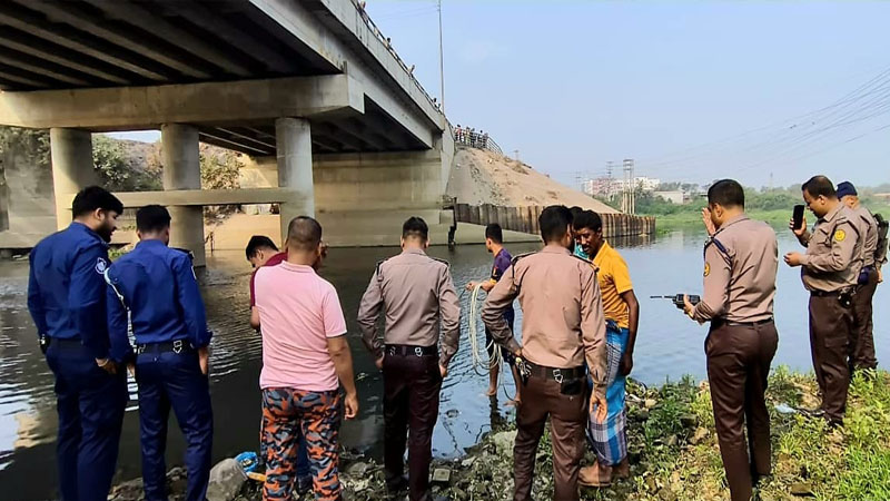 সাভারে মিলল যুবকের খন্ডিত দেহ