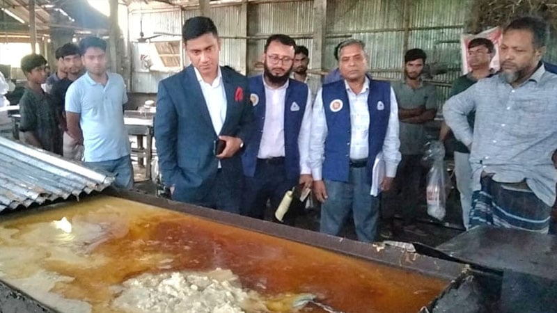 কুমিল্লা বেকারিকে ৫০ হাজার টাকা জরিমানা