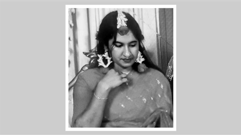 প্রবাসী স্বামী ভিডিও কলে থাকা অবস্থায় স্ত্রীর আত্মহত্যা!