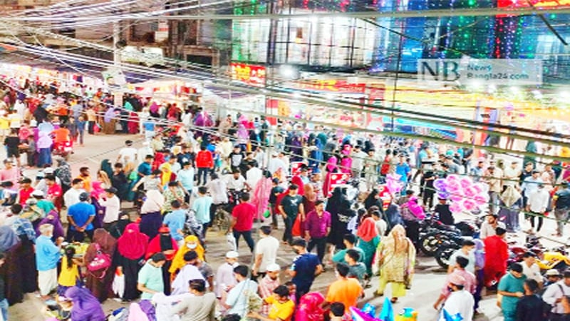 উৎসবমুখর পরিবেশে অর্থনীতির নতুন গতি