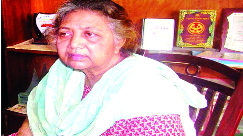 যুদ্ধকালে সহযোগী ভূমিকা