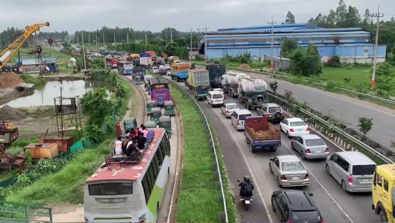 ঈদ উপলক্ষে ৬ দিন বন্ধ থাকবে যেসব যানবাহন