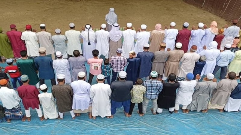 চাঁপাইনবাবগঞ্জের কয়েকটি গ্রামে ঈদ উদযাপন