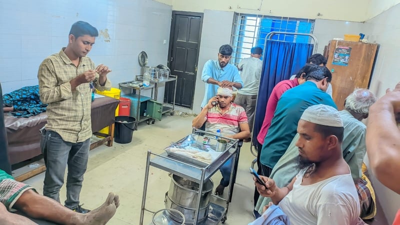 জমি নিয়ে সংঘর্ষে নারী-পুরুষসহ আহত ৯, স্বর্ণালংকার লুটের অভিযোগ