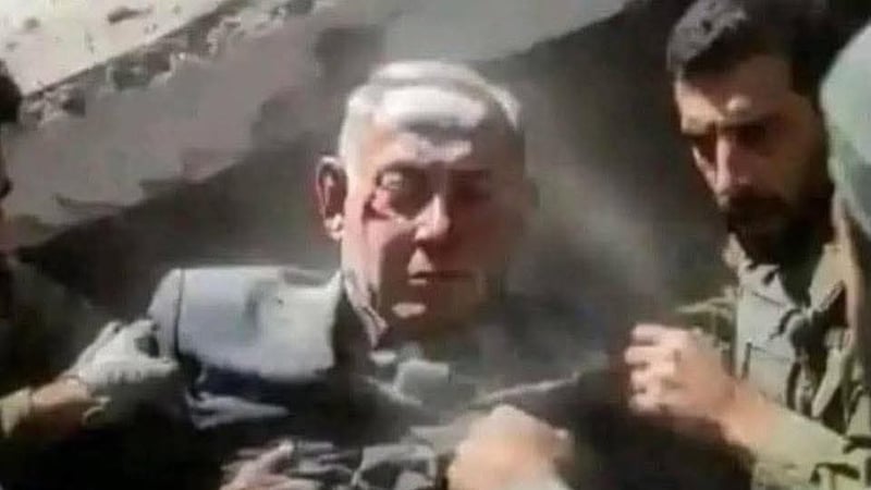 নেতানিয়াহুর গুরুতর আহত হওয়ার ছবি ভাইরাল! যা জানা গেলো